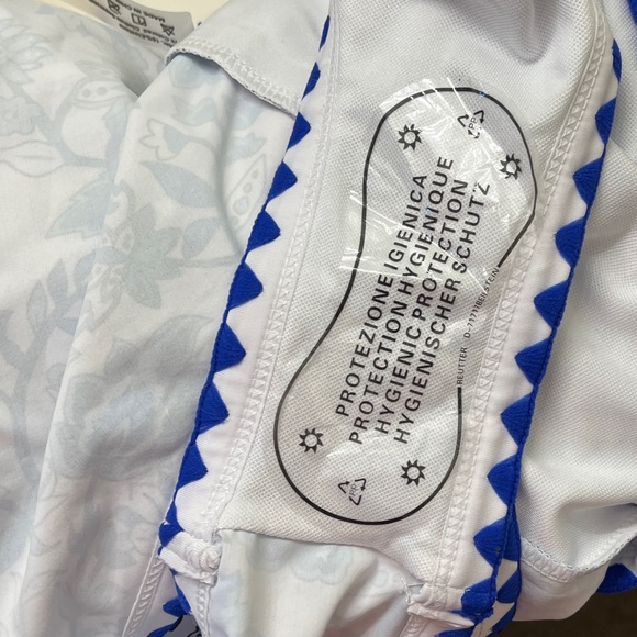 NWOT Women’s Floral Blue Bikini Set S - Picture 12 of 12